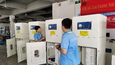 焊接煙霧過濾器-移動式煙霧過濾器-執(zhí)信環(huán)保凈化焊接煙塵污染！