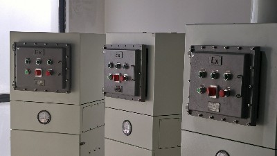 車間防爆除塵器，執(zhí)信環(huán)保助力企業(yè)安全凈化粉塵。