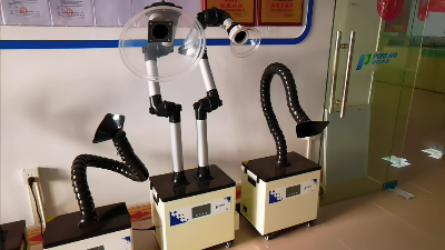 執(zhí)信環(huán)保車間用除塵設(shè)備,車間除塵設(shè)備10年品牌制造。