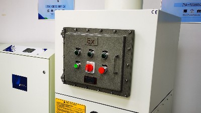 工業(yè)車間集塵器-車間粉塵集塵器-執(zhí)信環(huán)保除塵設(shè)備廠家直銷！